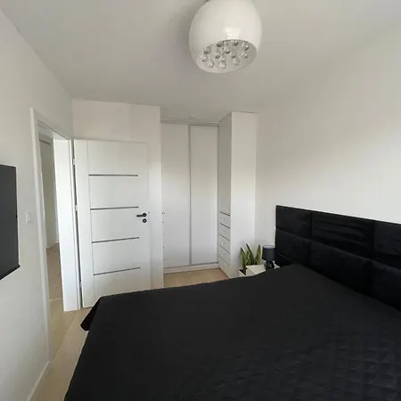 Apartament Nawigator Kolobrzeg Exterior photo
